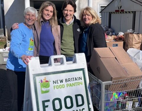 JBT Automated Systems Brightens Thanksgiving with Local Food Bank Partner, New Britain Food Pantry